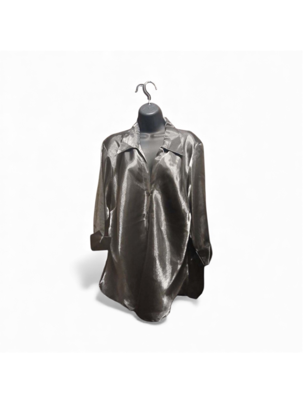 Blue Diamond Plus Women's 18W Long Sleeve Button-Up Metallic Shirt (JC249)